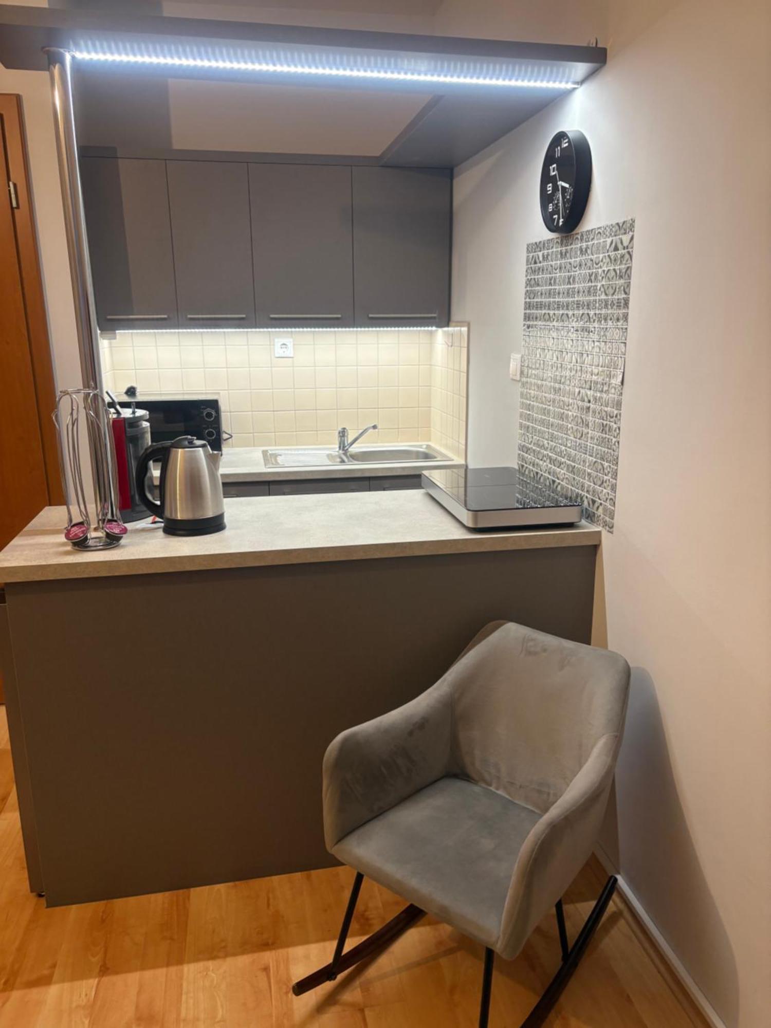 Grace Apartman Hajduszoboszlo Exterior photo